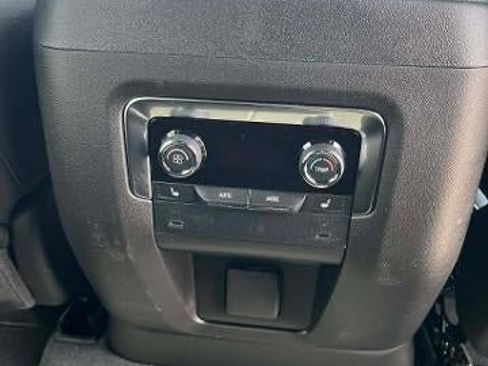 New 2026 Chevrolet Suburban Premier w/ Sun And Tow Package AWD/4WD image 13