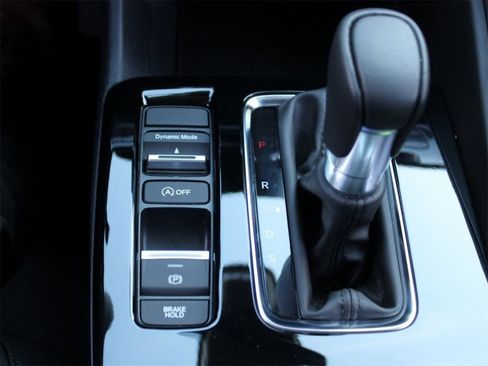 Certified 2025 Acura Integra image 19