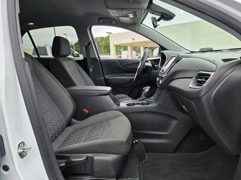 Used 2023 Chevrolet Equinox LT AWD/4WD image 25