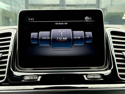 Used 2019 Mercedes-Benz GLE 43 AMG 4MATIC Coupe image 37