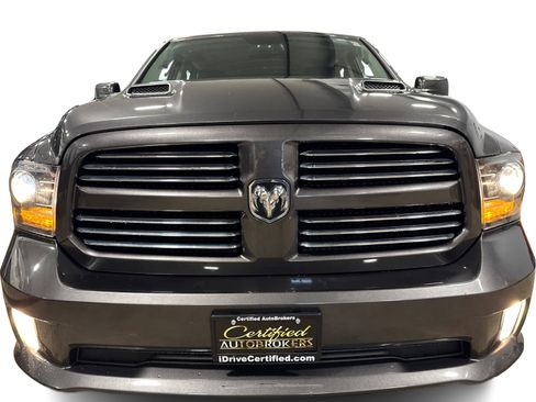 Used 2017 RAM 1500 Sport image 11