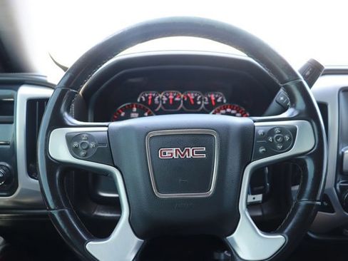 Used 2015 GMC Sierra 1500 SLT w/ SLT Crew Cab Value Package RWD image 19