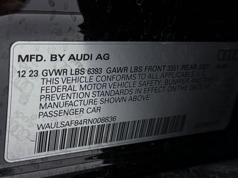 Used 2024 Audi S8 image 46