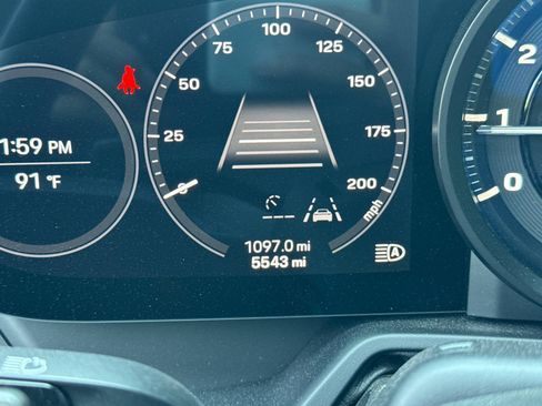 Certified 2020 Porsche 911 Carrera S RWD image 25