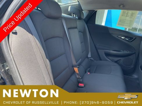 Used 2020 Chevrolet Malibu LT FWD image 28