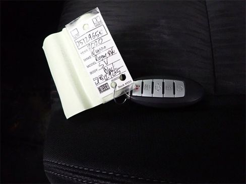 Used 2020 Nissan Rogue SV image 46