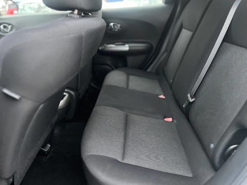 Used 2013 Nissan Juke S image 16