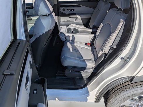New 2025 Honda Pilot EX-L image 23