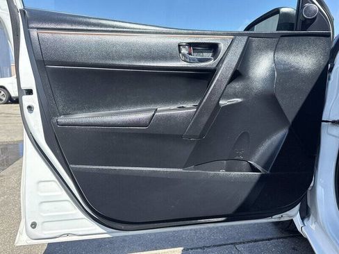 Used 2014 Toyota Corolla S image 15