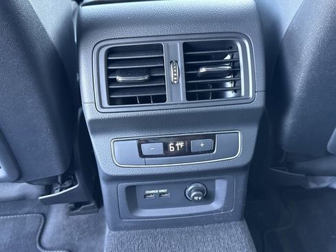 Used 2024 Audi SQ5 Premium w/ Convenience Package image 14