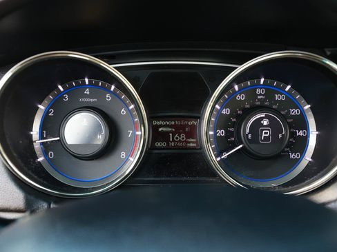 Used 2013 Hyundai Sonata Limited w/ Premium Pkg FWD image 31