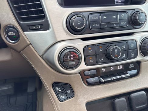 Used 2018 GMC Yukon SLT w/ Open Road Package RWD image 29