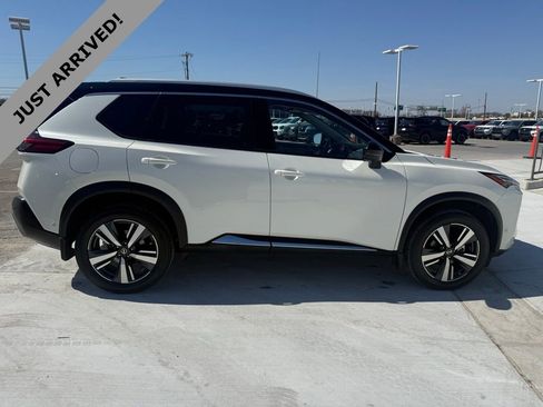 Certified 2021 Nissan Rogue Platinum image 4