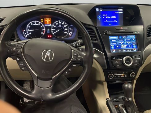Used 2018 Acura ILX FWD image 22