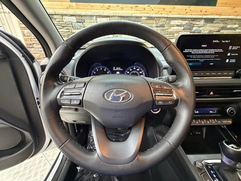 Used 2023 Hyundai Kona SEL w/ Convenience Package AWD/4WD image 17