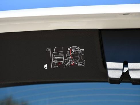 New 2026 Volvo XC90 B6 Plus w/ Protection Package Premier AWD/4WD image 31