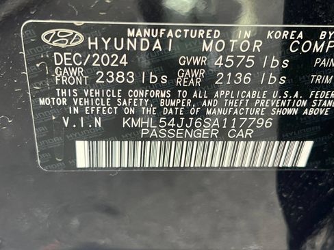 Used 2025 Hyundai Sonata Limited FWD image 54