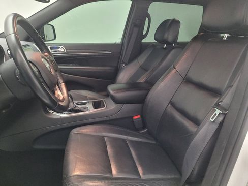 Used 2019 Jeep Grand Cherokee Limited RWD image 17