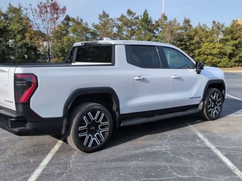 New 2026 GMC Sierra EV Elevation image 8