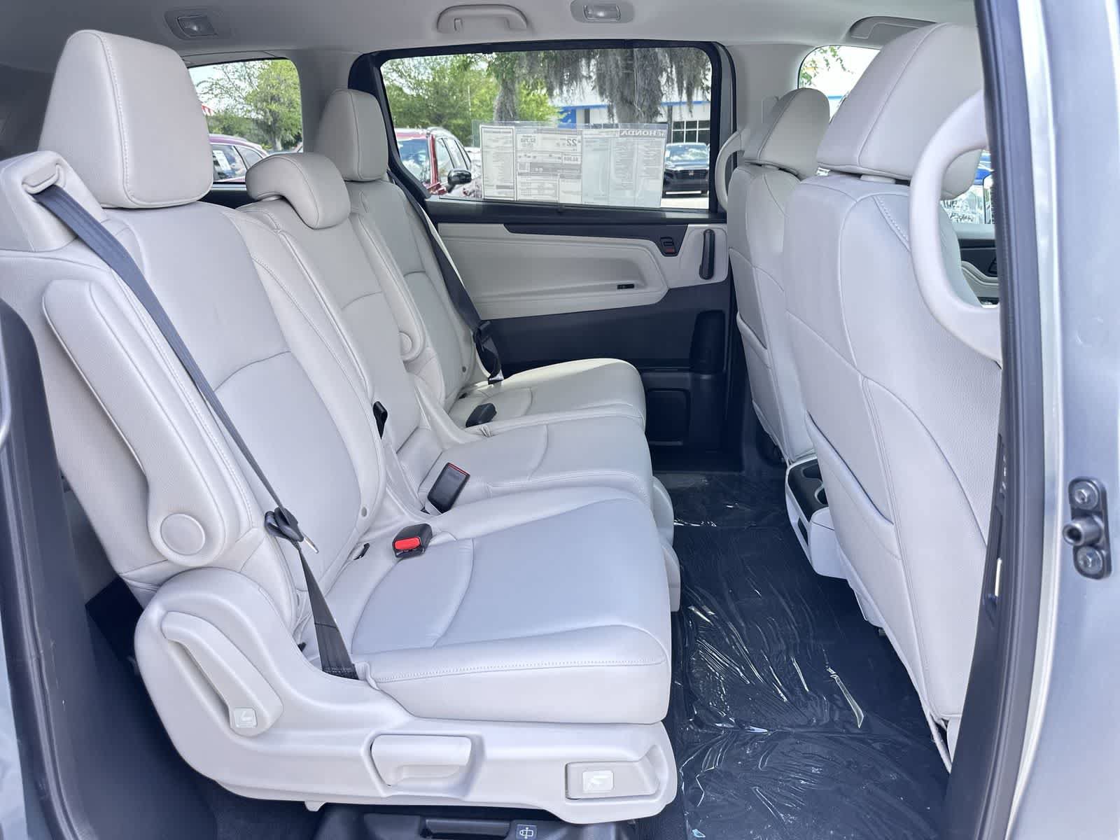 New 2026 Honda Odyssey EX-L image 16
