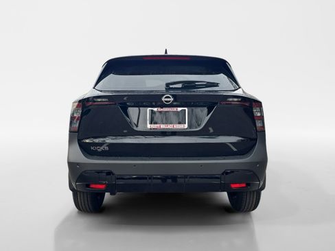 New 2026 Nissan Kicks S image 4