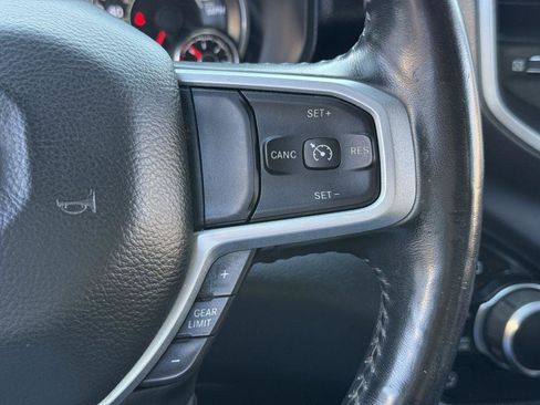Used 2020 RAM 1500 Big Horn AWD/4WD image 32