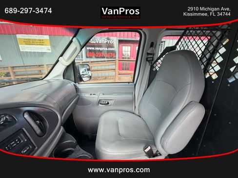 Used 2006 Ford E-250 and Econoline 250 RWD image 11