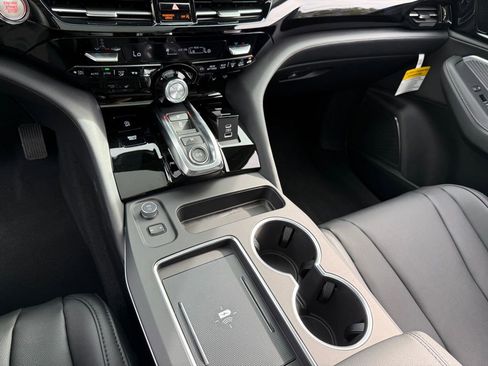 New 2026 Acura MDX SH-AWD image 23