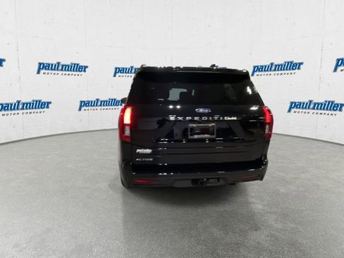 New 2026 Ford Expedition Active AWD/4WD image 9