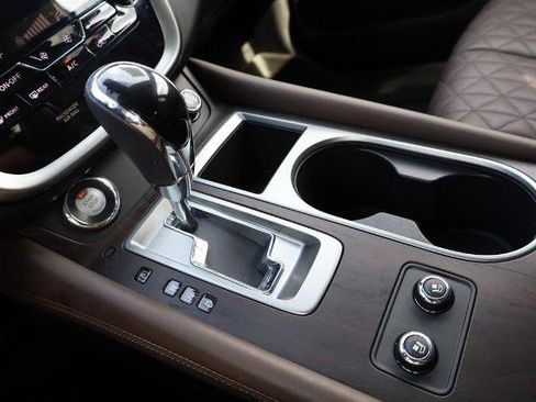Used 2024 Nissan Murano Platinum w/ Cargo Package AWD/4WD image 19