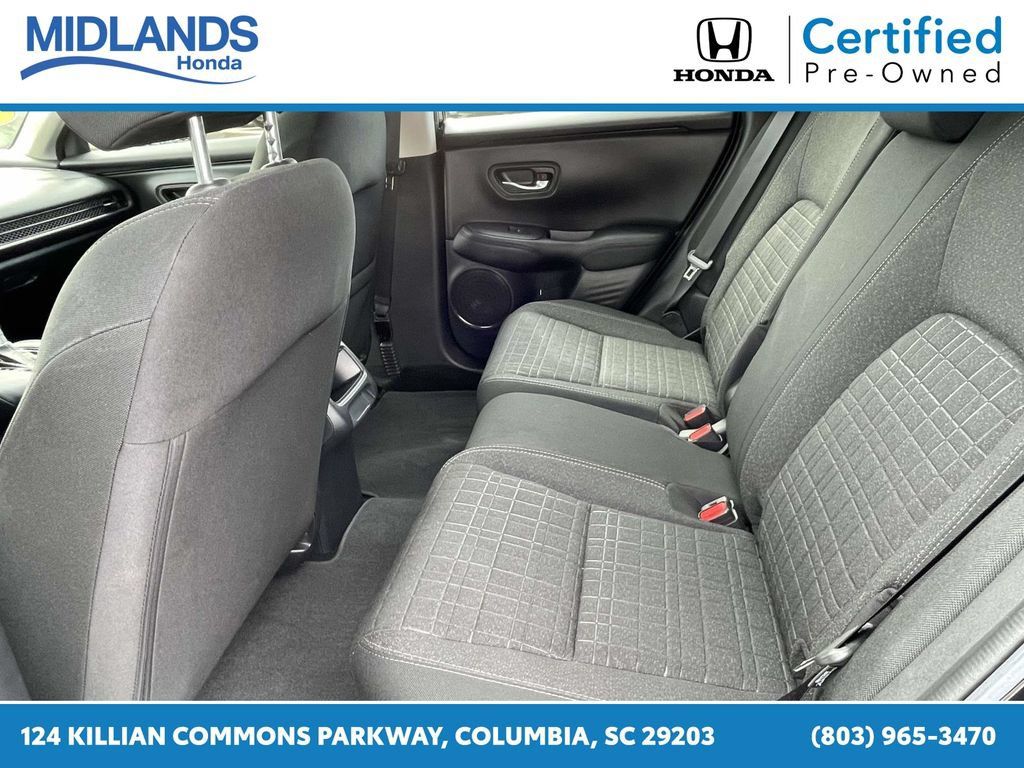 Certified 2025 Honda HR-V LX image 8