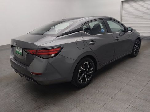 Used 2025 Nissan Sentra SV image 10