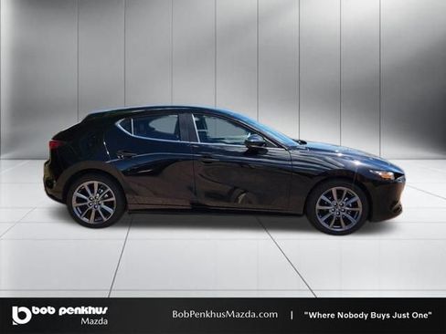 Used 2025 MAZDA MAZDA3 s FWD image 24