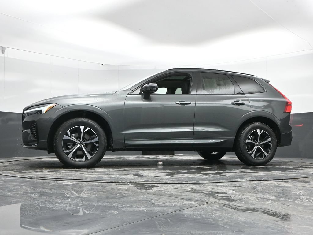 New 2026 Volvo XC60 B5 Core w/ Protection Package Premier AWD/4WD image 43