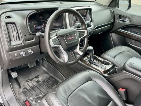 Used 2016 GMC Canyon SLT w/ Driver Alert Package image 39