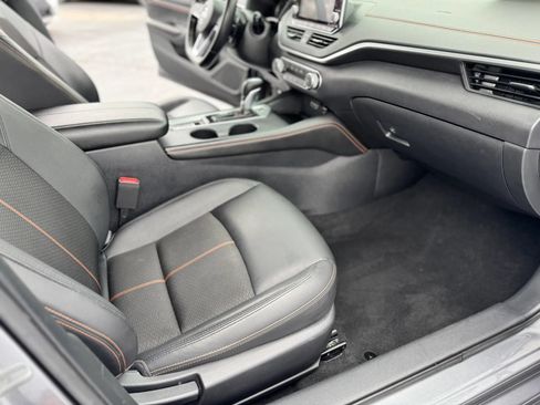 Used 2020 Nissan Altima 2.5 SR AWD/4WD image 12
