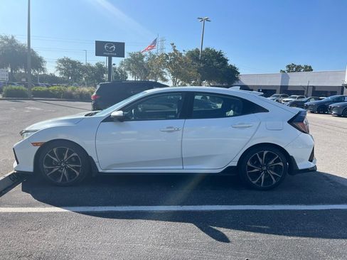 Used 2019 Honda Civic Sport Touring image 3