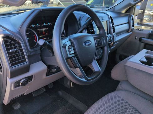 Used 2022 Ford F350 XLT image 10