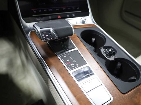 Used 2023 Audi A6 Premium Plus w/ Premium Plus Package image 27