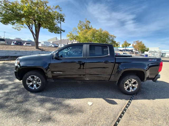 Used 2017 Chevrolet Colorado Z71 AWD/4WD image 8
