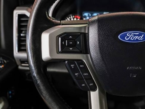 Used 2017 Ford F150 Lariat image 20