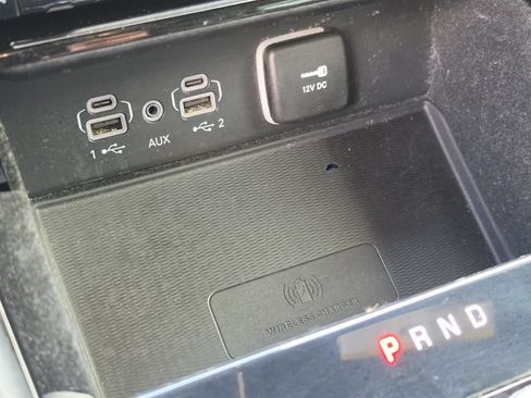 Used 2021 Jeep Grand Cherokee L Laredo RWD image 27