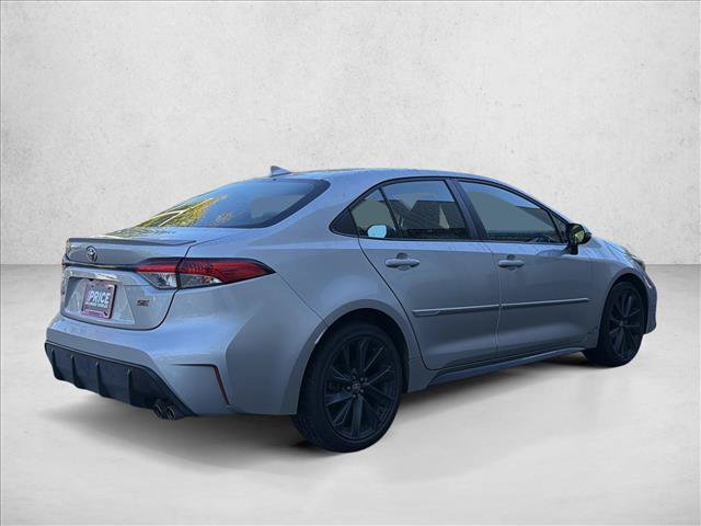 Used 2023 Toyota Corolla SE w/ Carpet Mat Package (TMS) FWD image 5