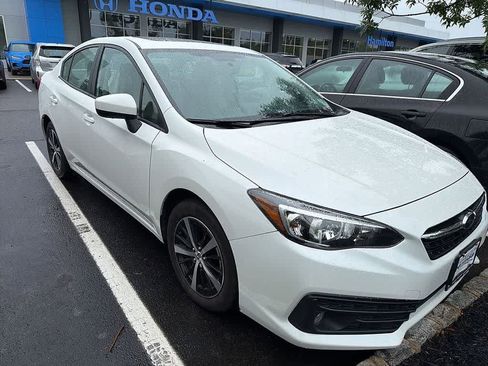 Used 2023 Subaru Impreza 2.0i Premium AWD/4WD image 3