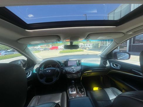 Used 2013 INFINITI JX35 AWD w/ Premium Pkg image 12