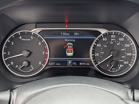 Used 2025 Nissan Sentra SV FWD image 18
