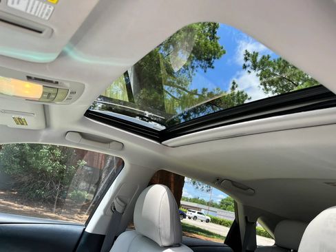 Used 2013 Lexus RX 350 FWD w/ Premium Pkg image 20