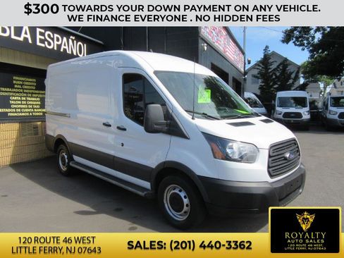 Used 2018 Ford Transit 150 130 Medium Roof image 2