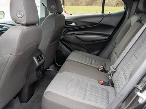 Used 2023 Chevrolet Equinox LT image 12