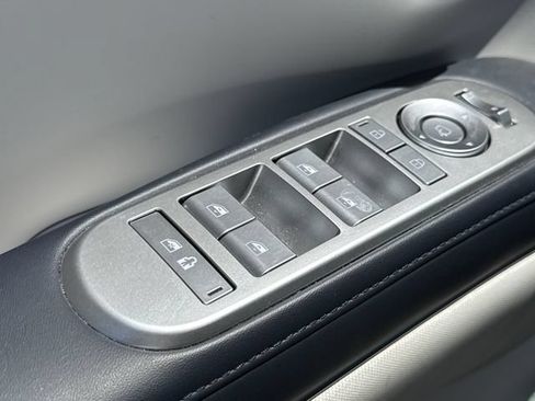 Used 2026 Hyundai Palisade Calligraphy FWD image 17